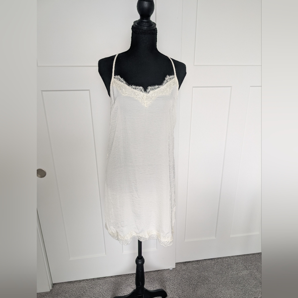 American Eagle Outfitters Cream Lace Chemise